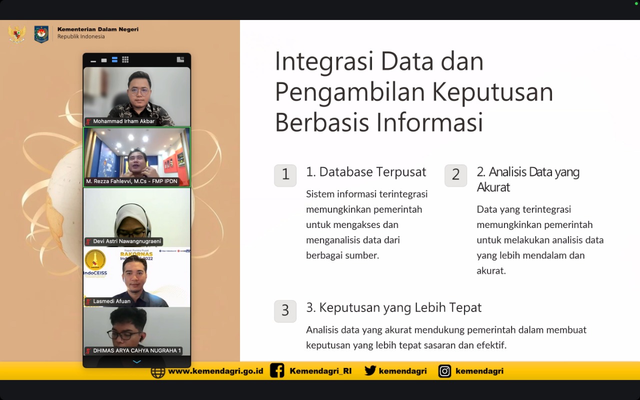 Kuliah Dosen Tamu Teknik Komputer Unsoed: Meningkatkan Efisiensi Pemerintahan Modern dengan Sistem Informasi dan Sistem Cerdas